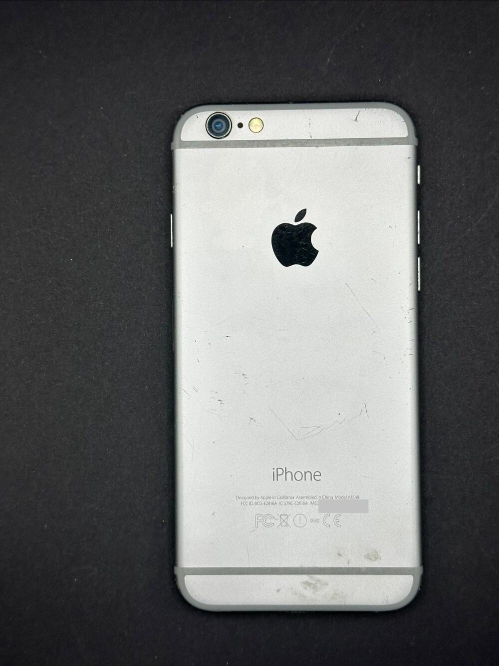Apple iPhone 6 Silver Smartphone A1549 for parts broken